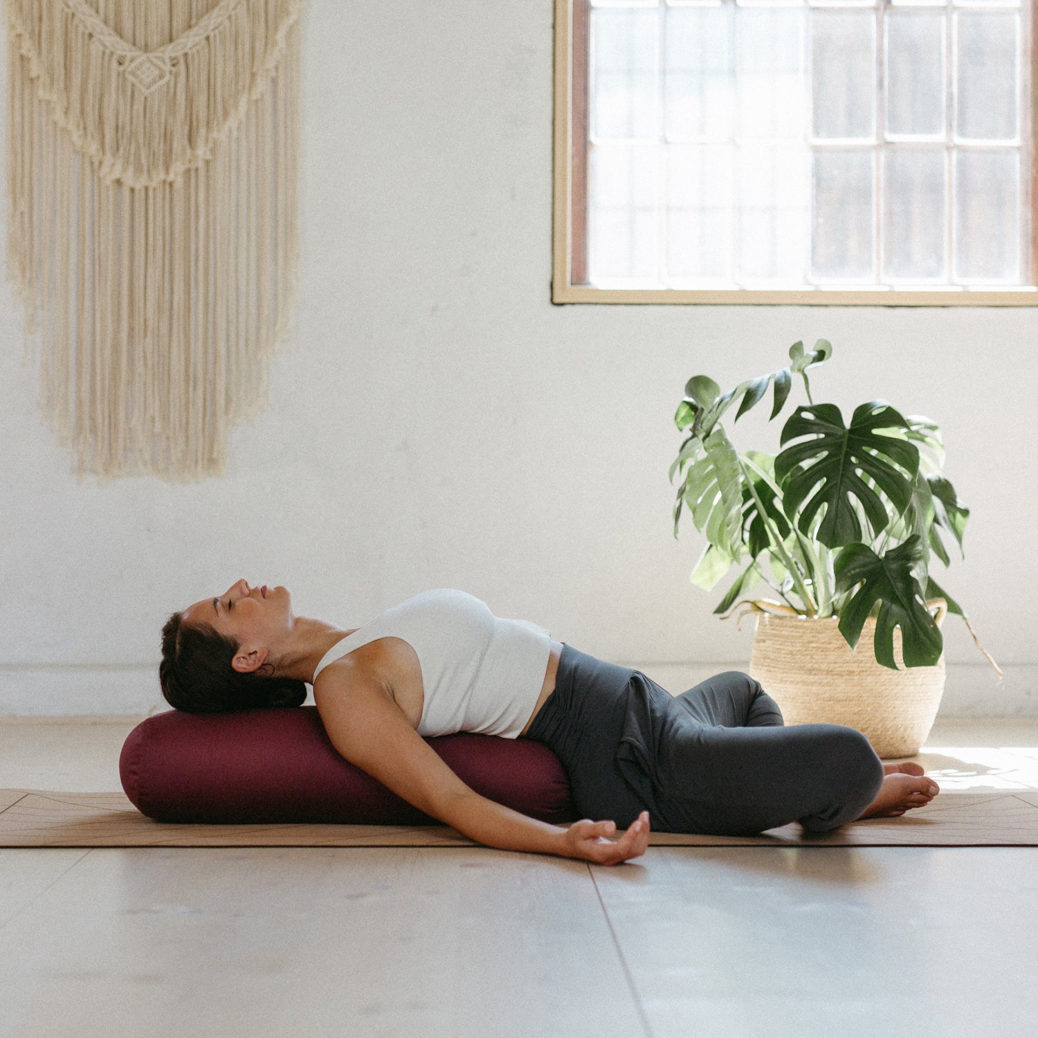 Yoga bolster outlet